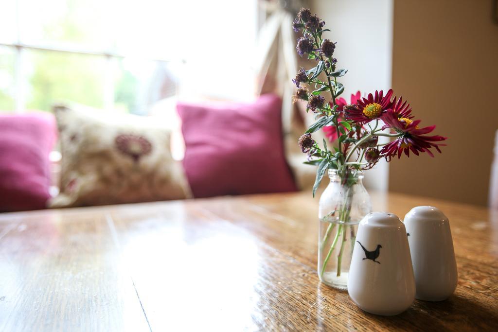 Notley Arms Inn Exmoor National Park Elworthy Экстерьер фото