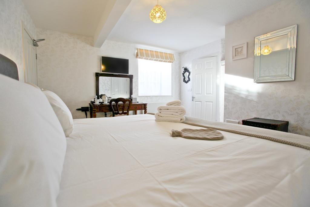 Notley Arms Inn Exmoor National Park Elworthy Экстерьер фото